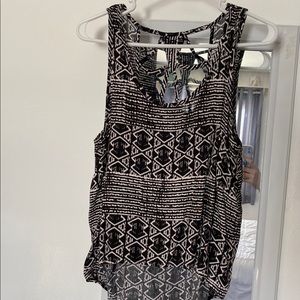Patterned Sleeveless Top